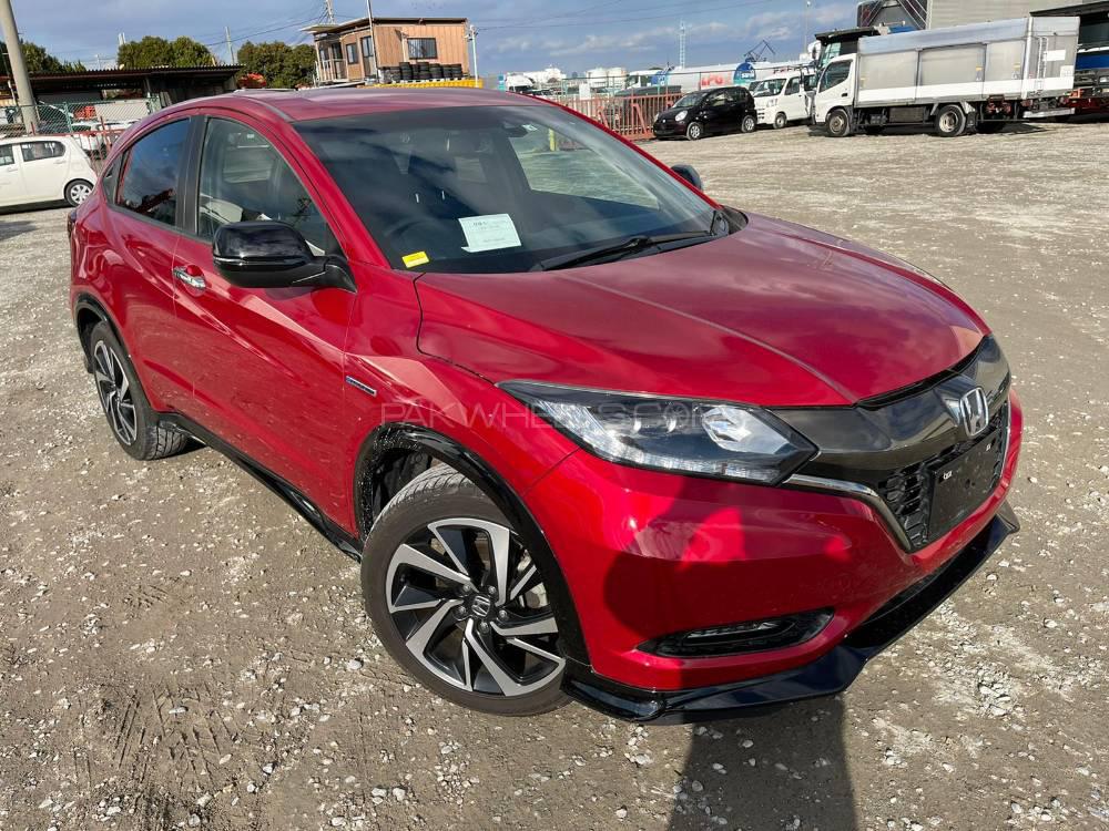 Honda Vezel Hybrid Rs Honda Sensing 16 For Sale In Lahore Pakwheels