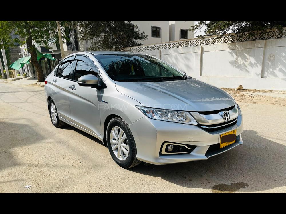 ہونڈا گریس ہائبرڈ 2014 for Sale in کراچی ہونڈا گریس ہائبرڈ 2014 for Sale in کراچی Image-2