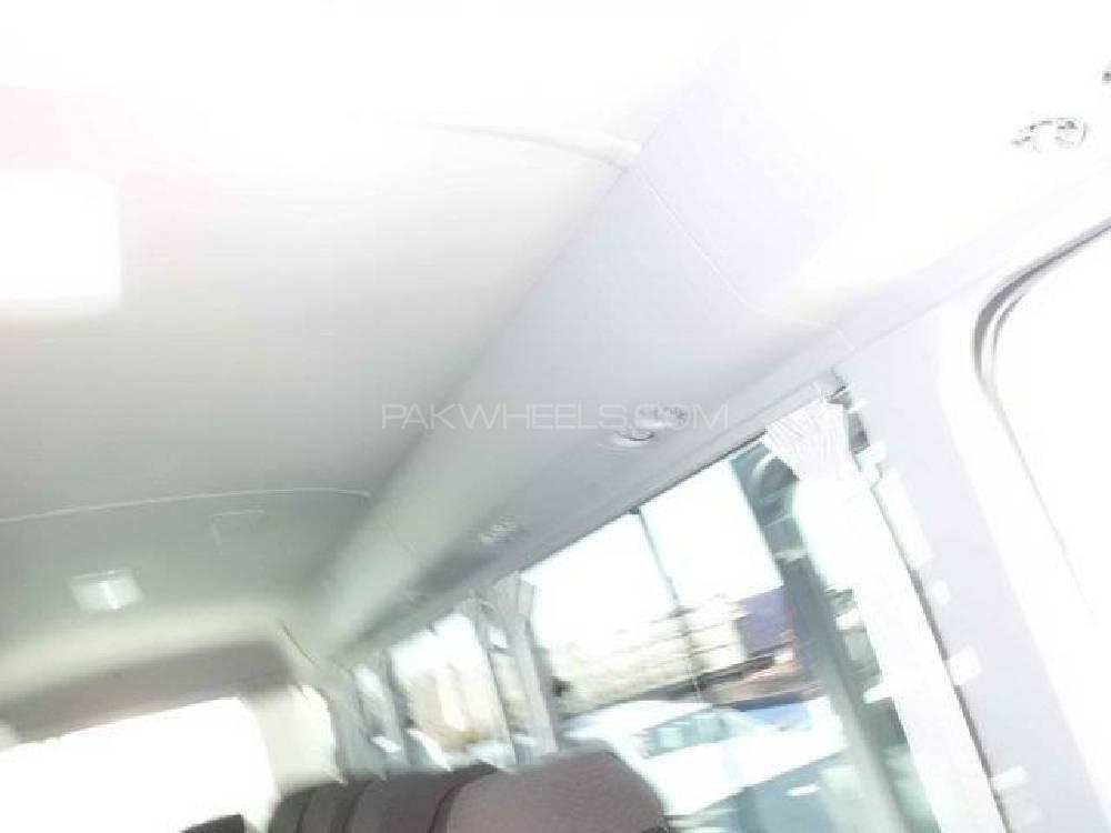 Toyota Coaster 2017 for Sale in Lahore Toyota Coaster 2017 for Sale in Lahore Image-9