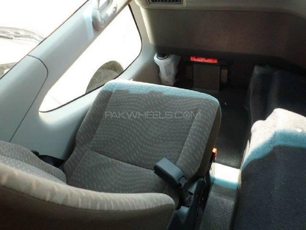 Toyota Coaster 2017 for Sale in Lahore Toyota Coaster 2017 for Sale in Lahore Image-8