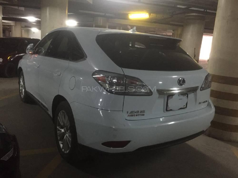 لیکزس آر ایکس سیریز 2009 for Sale in راولپنڈی لیکزس آر ایکس سیریز 2009 for Sale in راولپنڈی Image-3