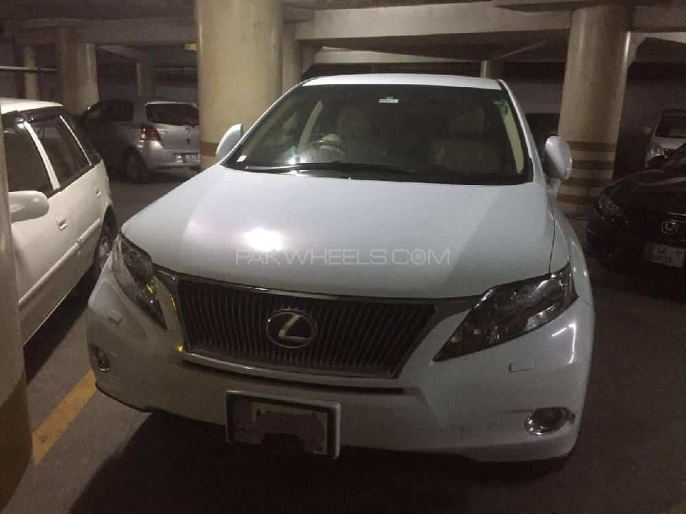 لیکزس آر ایکس سیریز 2009 for Sale in راولپنڈی لیکزس آر ایکس سیریز 2009 for Sale in راولپنڈی Image-2