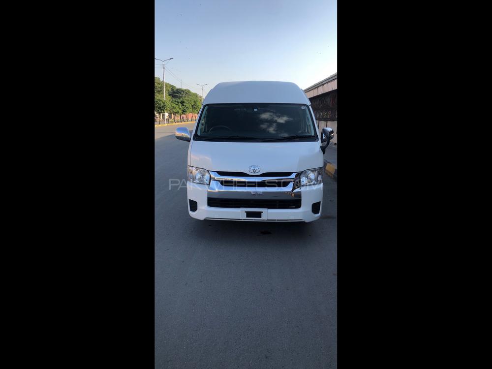 Toyota Hiace 2016 for Sale in Lahore Image-1