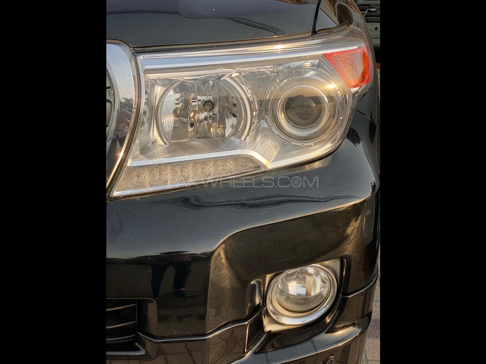 Toyota Land Cruiser 2013 for Sale in Lahore Toyota Land Cruiser 2013 for Sale in Lahore Image-9