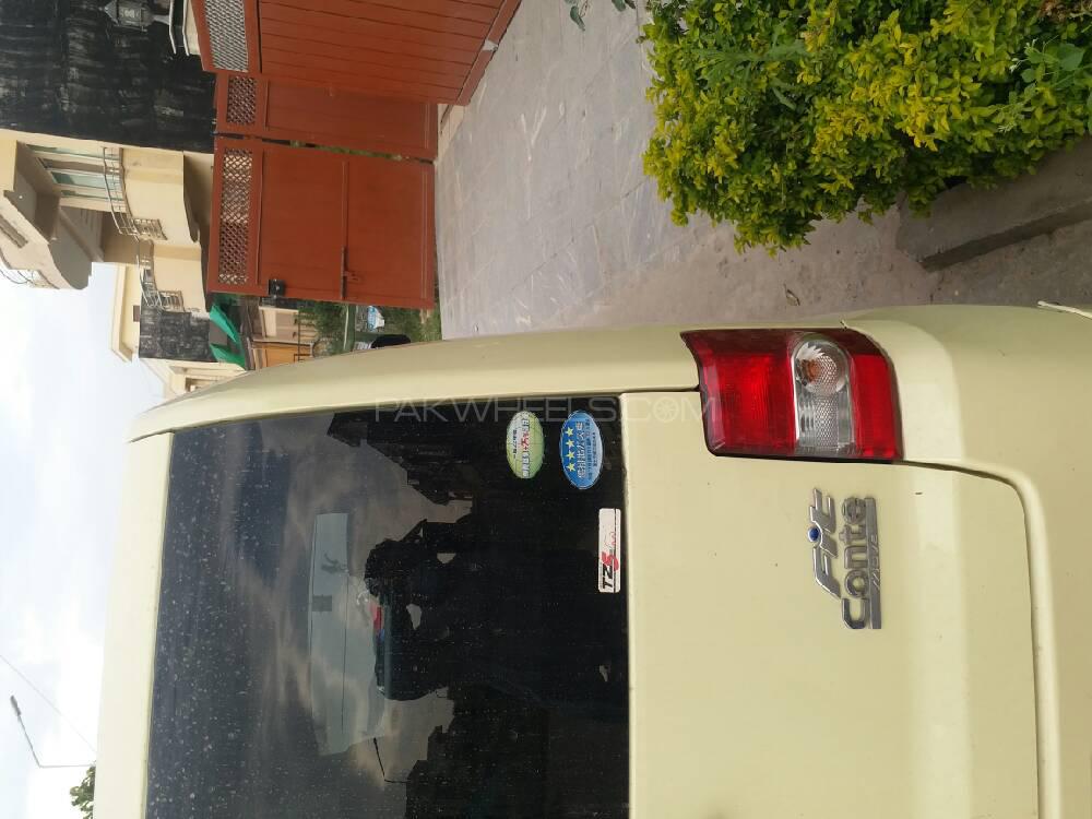 Daihatsu Move Conte 2011 for Sale in Islamabad Image-1