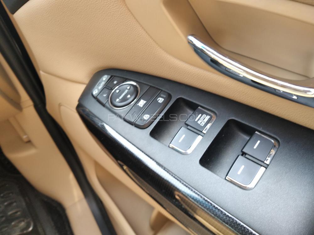 کِیا کارنیول 2019 for Sale in لاہور کِیا کارنیول 2019 for Sale in لاہور Image-6