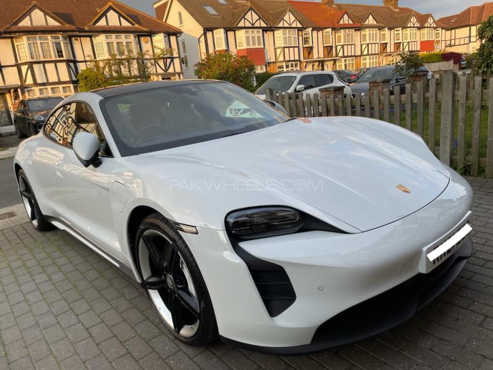Porsche Taycan 2021 for Sale in Lahore Porsche Taycan 2021 for Sale in Lahore Image-2
