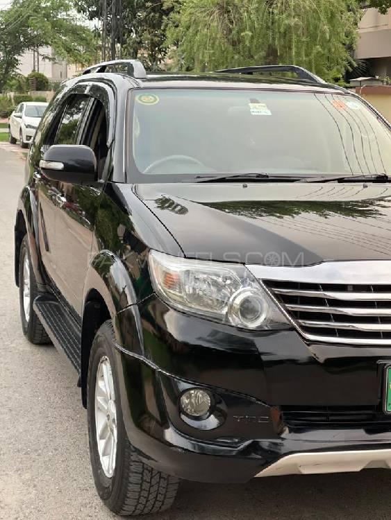 Toyota Fortuner 2013 for Sale in Lahore Image-1