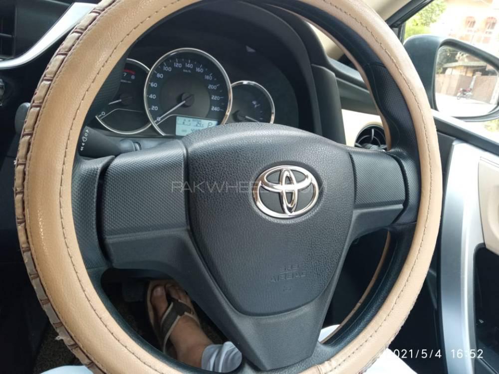 Toyota Corolla 2018 for Sale in Lahore Toyota Corolla 2018 for Sale in Lahore Image-10
