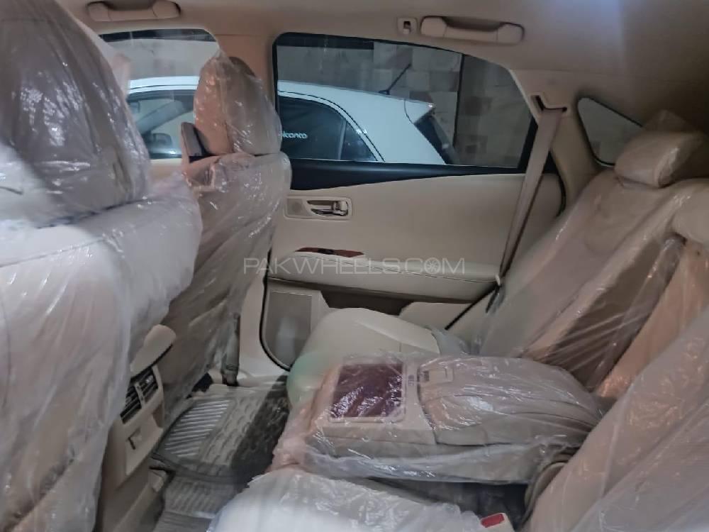 لیکزس آر ایکس سیریز 2009 for Sale in لاہور لیکزس آر ایکس سیریز 2009 for Sale in لاہور Image-7
