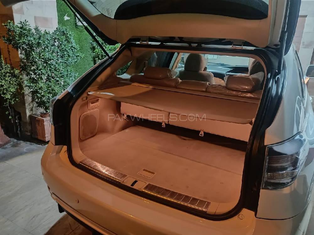 لیکزس آر ایکس سیریز 2009 for Sale in لاہور لیکزس آر ایکس سیریز 2009 for Sale in لاہور Image-8