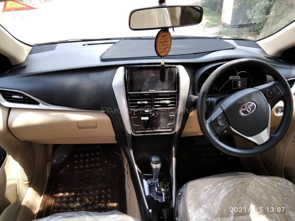 Toyota Yaris Sedan 2020 for Sale in Lahore Toyota Yaris Sedan 2020 for Sale in Lahore Image-9