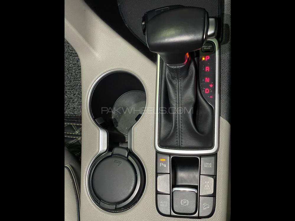 KIA Sportage 2020 for Sale in Gujranwala KIA Sportage 2020 for Sale in Gujranwala Image-9
