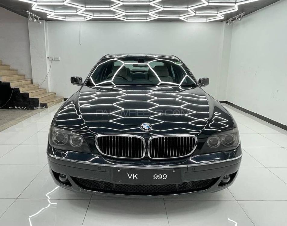 بی ایم ڈبلیو 7 سیریز 2006 for Sale in راولپنڈی بی ایم ڈبلیو 7 سیریز 2006 for Sale in راولپنڈی Image-2
