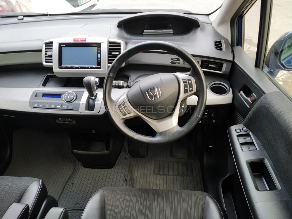 Honda Freed 2016 for Sale in Lahore Honda Freed 2016 for Sale in Lahore Image-6
