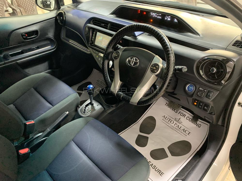 Toyota Aqua 2017 for Sale in Peshawar Toyota Aqua 2017 for Sale in Peshawar Image-5