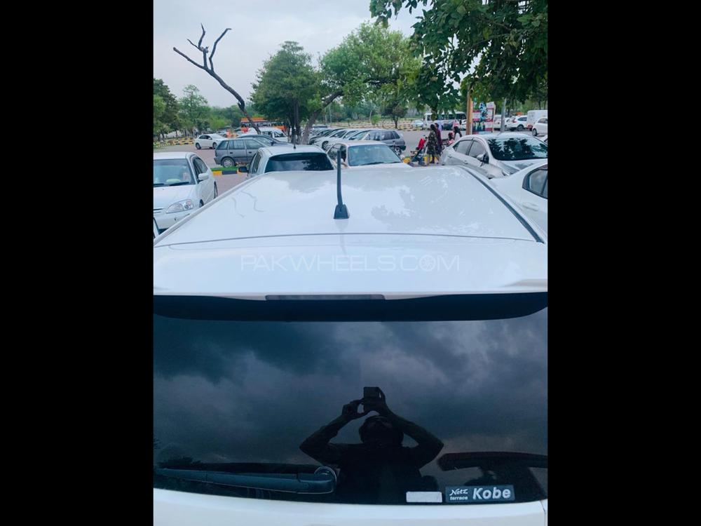 Toyota Prius Alpha 2011 for Sale in Islamabad Toyota Prius Alpha 2011 for Sale in Islamabad Image-8