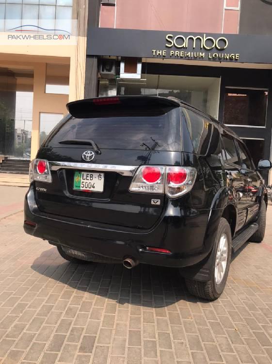 ٹویوٹا فورچیونر 2015 for Sale in لاہور ٹویوٹا فورچیونر 2015 for Sale in لاہور Image-2