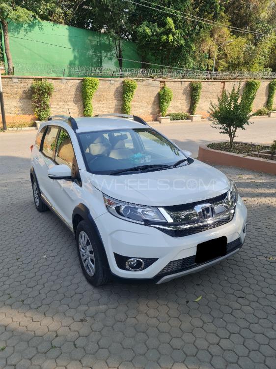 Honda BR-V 2017 for Sale in Rawalpindi Honda BR-V 2017 for Sale in Rawalpindi Image-2