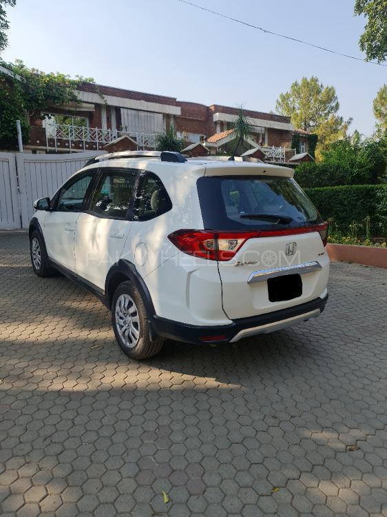 Honda BR-V 2017 for Sale in Rawalpindi Honda BR-V 2017 for Sale in Rawalpindi Image-5