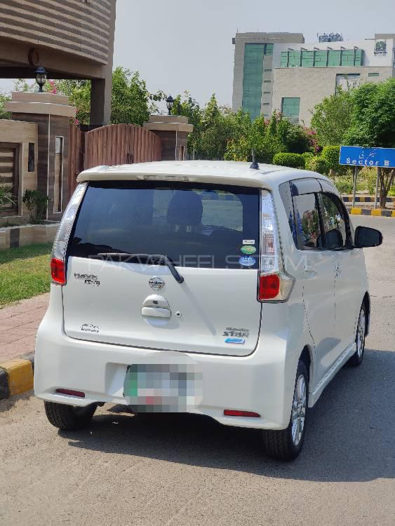 نسان ڈیز ہائی وے اسٹار 2014 for Sale in لاہور نسان ڈیز ہائی وے اسٹار 2014 for Sale in لاہور Image-2