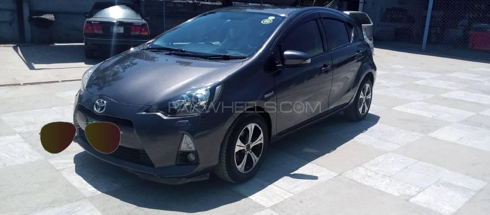 ٹویوٹا اکوا 2013 for Sale in پشاور ٹویوٹا اکوا 2013 for Sale in پشاور Image-2