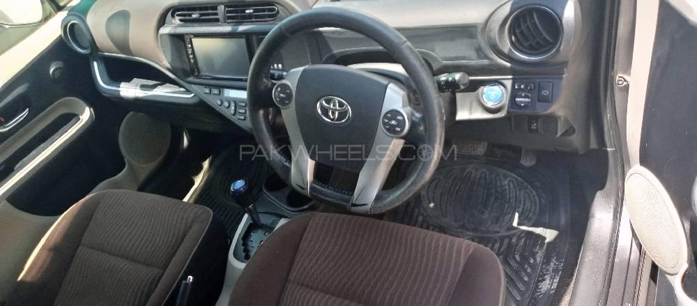 ٹویوٹا اکوا 2013 for Sale in پشاور ٹویوٹا اکوا 2013 for Sale in پشاور Image-4