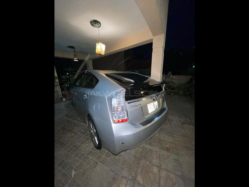 Toyota Prius 2011 for Sale in Islamabad Toyota Prius 2011 for Sale in Islamabad Image-4