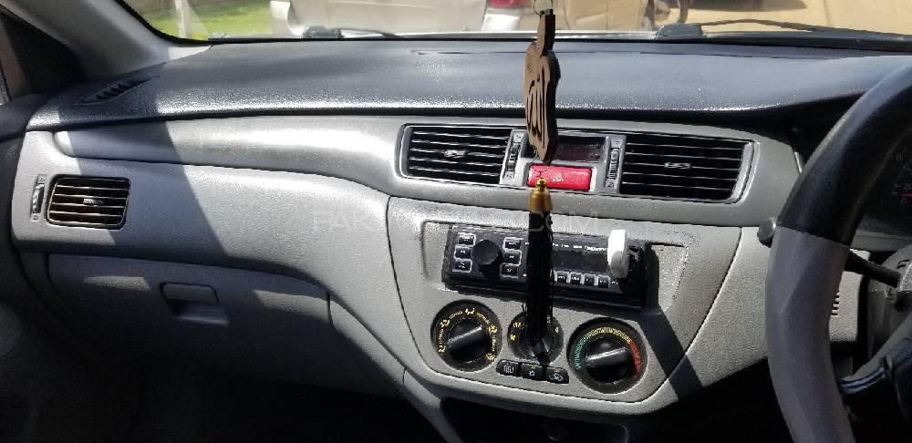 Mitsubishi Lancer 2005 for Sale in Karachi Mitsubishi Lancer 2005 for Sale in Karachi Image-8
