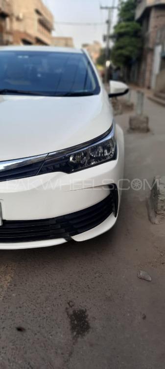 Toyota Corolla 2018 for Sale in Gujranwala Image-1