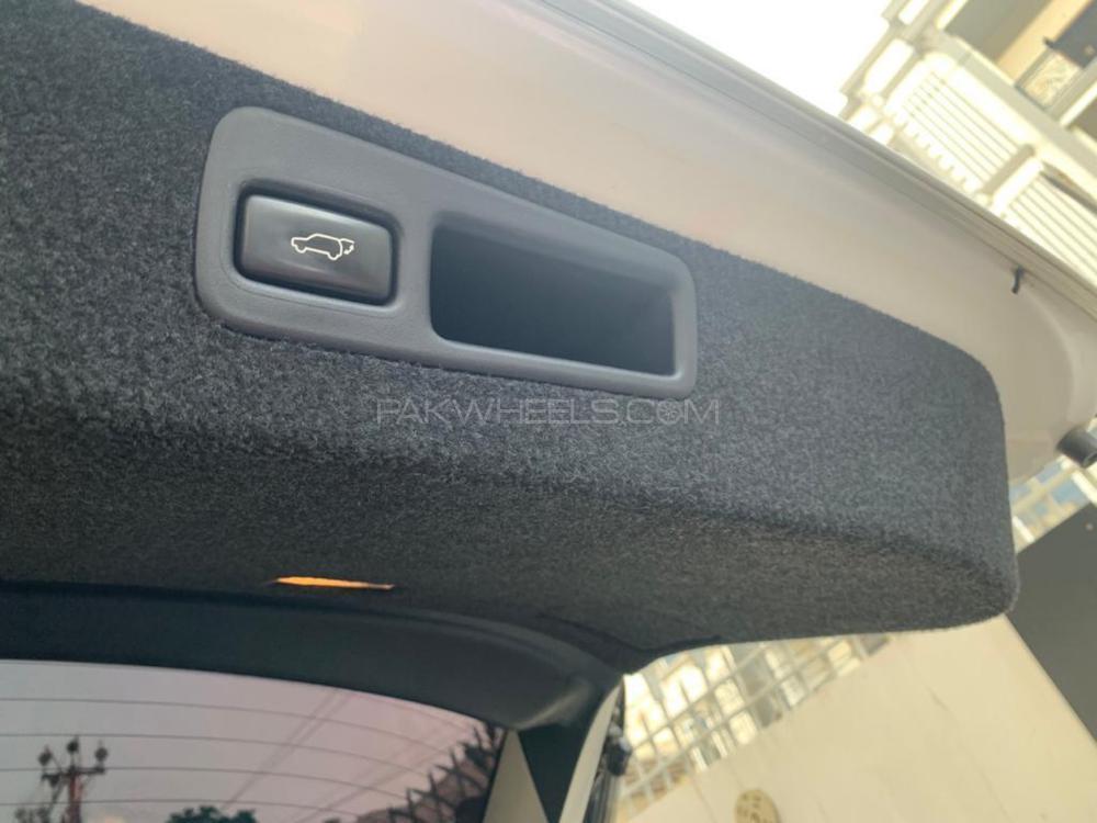 Lexus RX Series 2010 for Sale in Karachi Lexus RX Series 2010 for Sale in Karachi Image-7