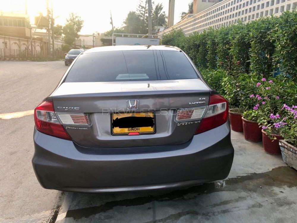 Honda Civic 2013 for Sale in Karachi Honda Civic 2013 for Sale in Karachi Image-9