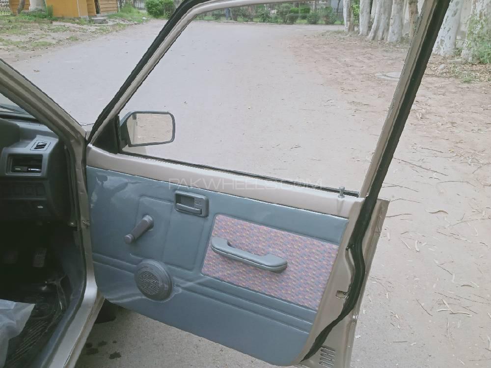 Suzuki Mehran 2017 for Sale in Lahore Suzuki Mehran 2017 for Sale in Lahore Image-9