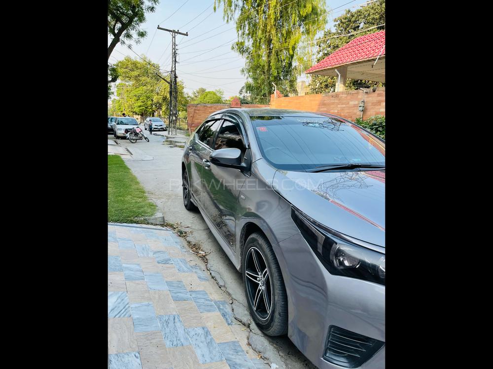 Toyota Corolla 2014 for Sale in Lahore Toyota Corolla 2014 for Sale in Lahore Image-3