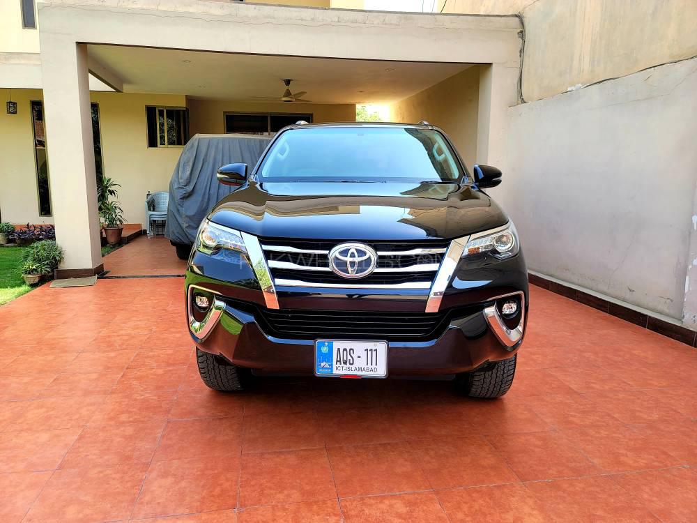 Toyota Fortuner 2020 for Sale in Multan Toyota Fortuner 2020 for Sale in Multan Image-12