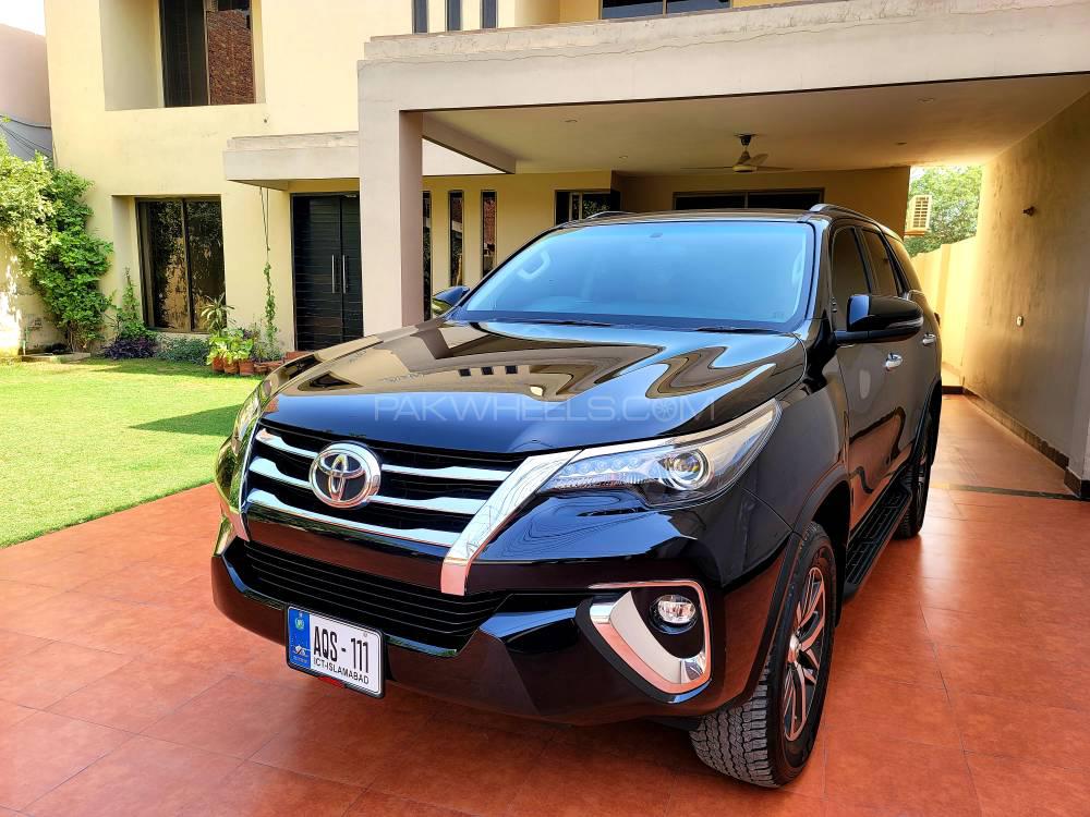 Toyota Fortuner 2020 for Sale in Multan Toyota Fortuner 2020 for Sale in Multan Image-13