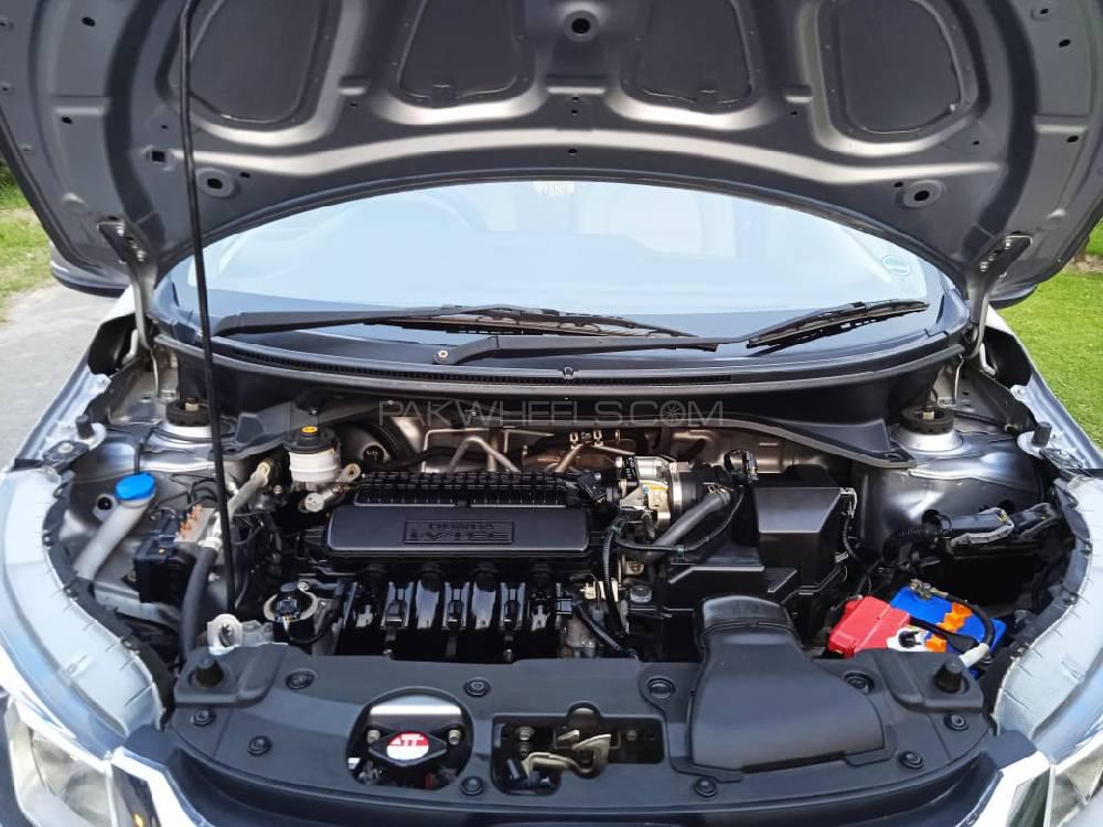 Honda BR-V 2018 for Sale in Lahore Honda BR-V 2018 for Sale in Lahore Image-9