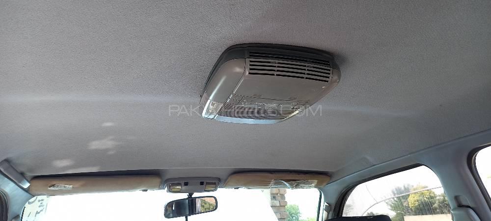 Toyota Surf 1996 for Sale in Lahore Toyota Surf 1996 for Sale in Lahore Image-12