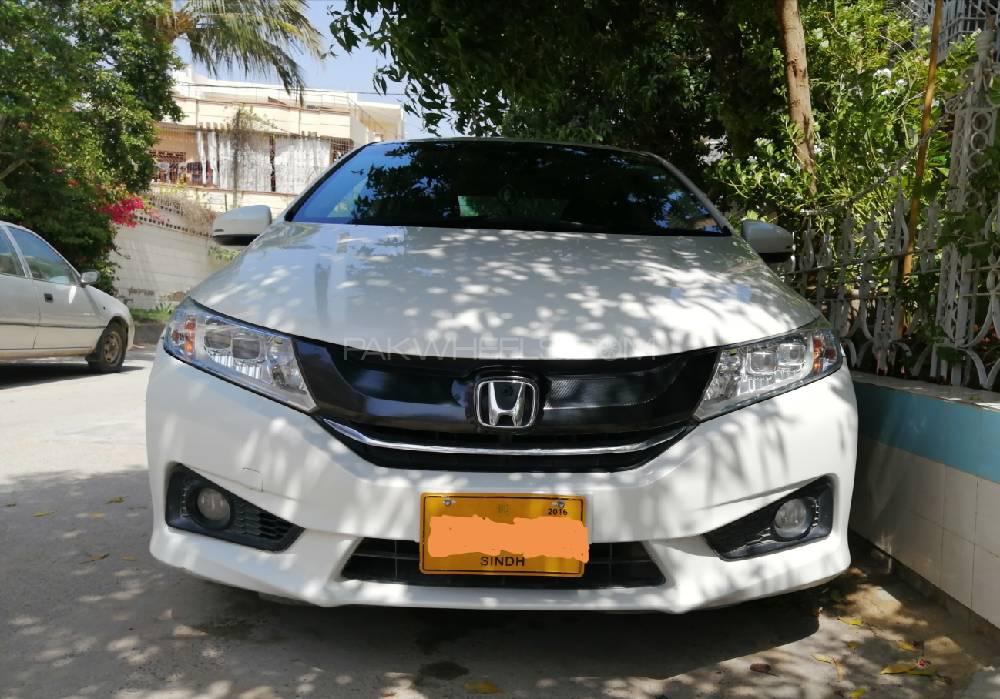 Honda Grace Hybrid 2014 for Sale in Karachi Honda Grace Hybrid 2014 for Sale in Karachi Image-2