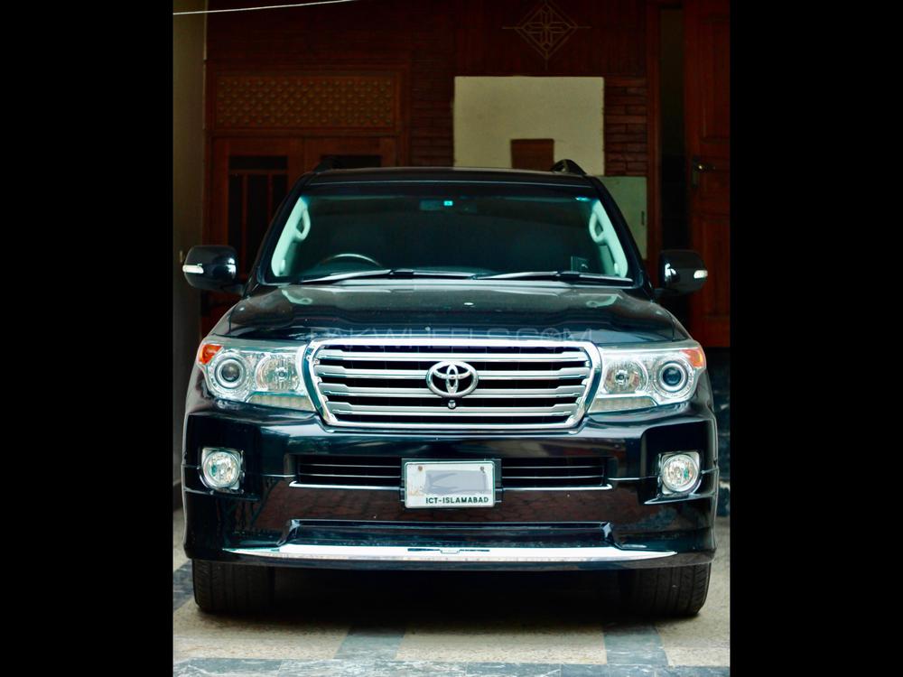 Toyota Land Cruiser 2013 for Sale in Islamabad Image-1