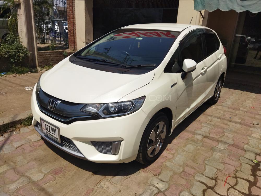 Honda Fit 2014 for Sale in Gujranwala Honda Fit 2014 for Sale in Gujranwala Image-2
