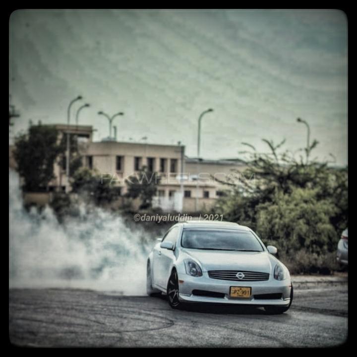 Nissan Skyline - 2004  Image-1