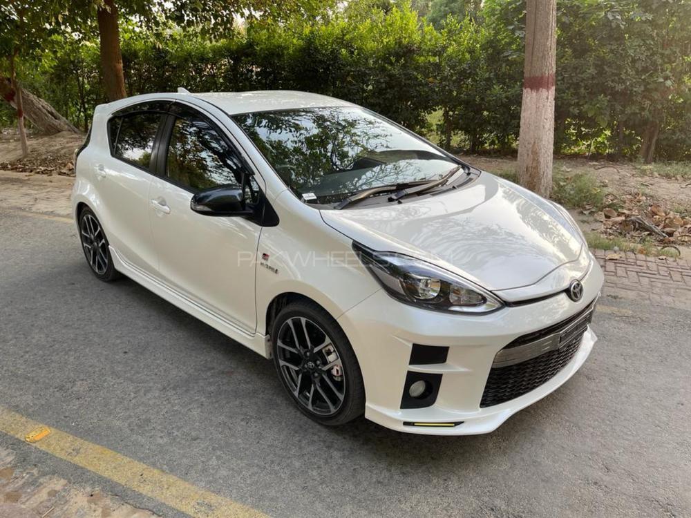 Toyota Aqua 2018 for Sale in Sahiwal Toyota Aqua 2018 for Sale in Sahiwal Image-6