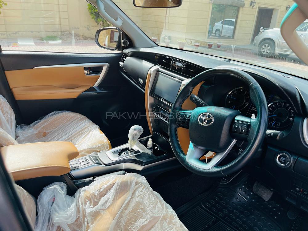 ٹویوٹا فورچیونر 2018 for Sale in ملتان ٹویوٹا فورچیونر 2018 for Sale in ملتان Image-13