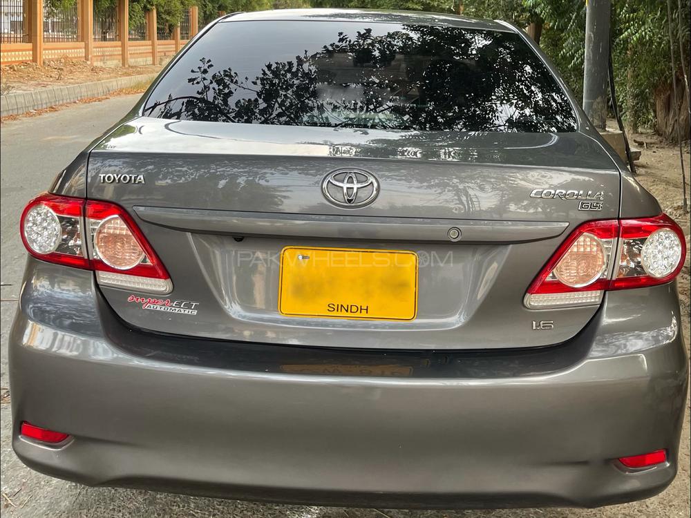 Toyota Corolla 2013 for Sale in Karachi Image-1