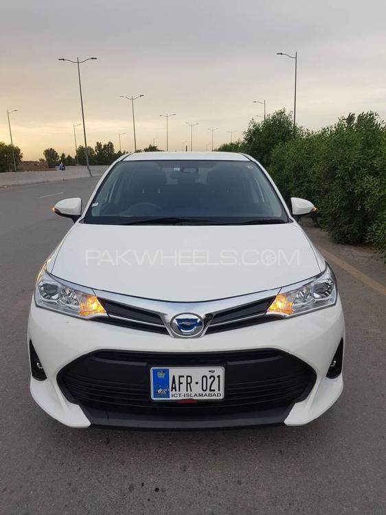 Toyota corolla fielder 2019