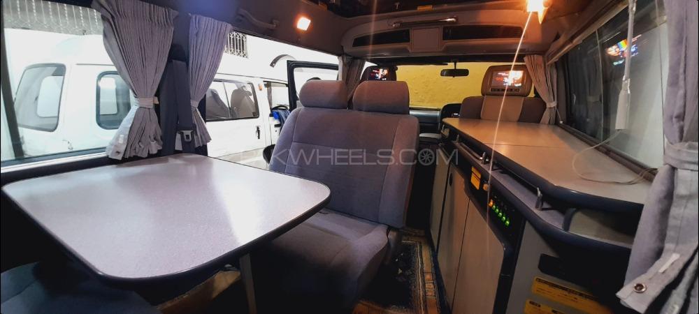 Toyota Hiace - 2006  Image-1