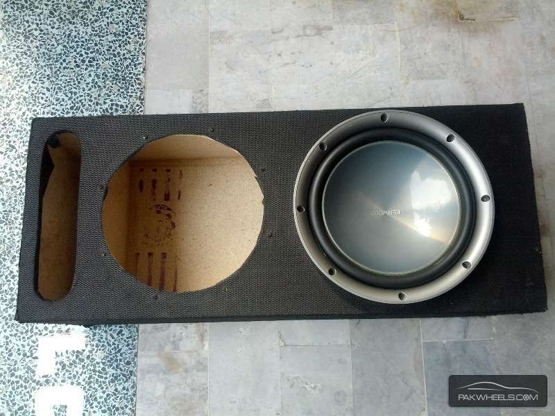 Kenwood 718 + Amplifier + Woofer with Box Image-1