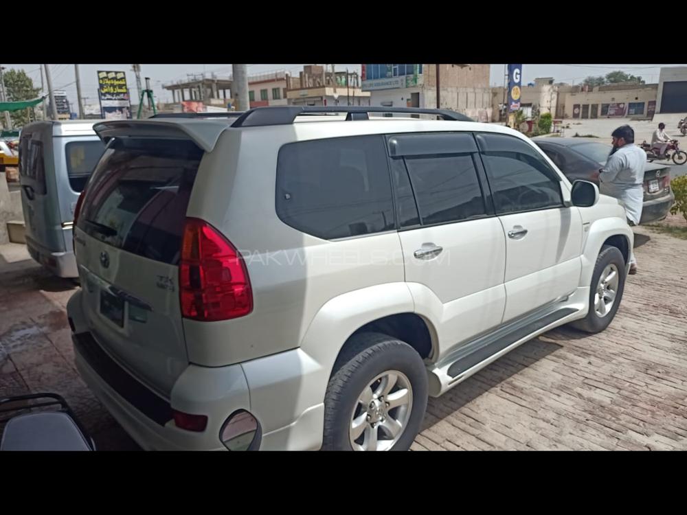 Toyota Prado 2003 for Sale in Lahore Toyota Prado 2003 for Sale in Lahore Image-4