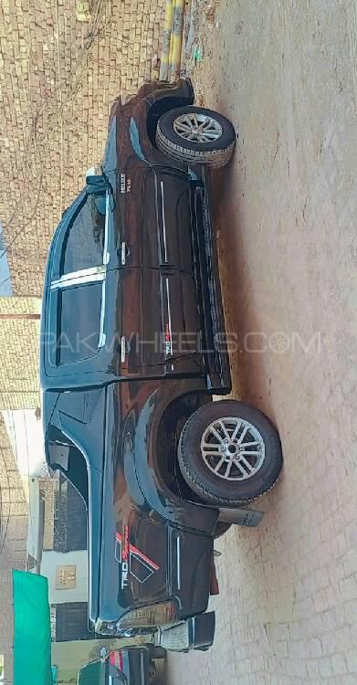 Toyota Hilux 2012 for Sale in Jhang Image-1